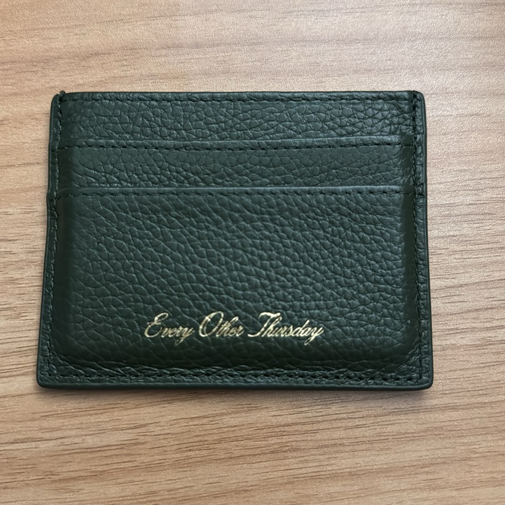 Every Other Thursday (EoT) Pebbled Leather Card Holder Wallet in Signature Green
